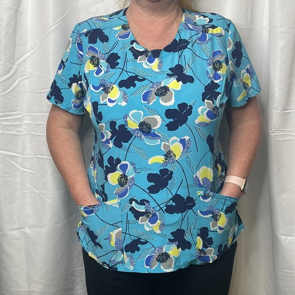 SCRUBS, Scrub top, Cherokee Infinity Stretch SZ Large, Blue Floral - Picture 1 of 16